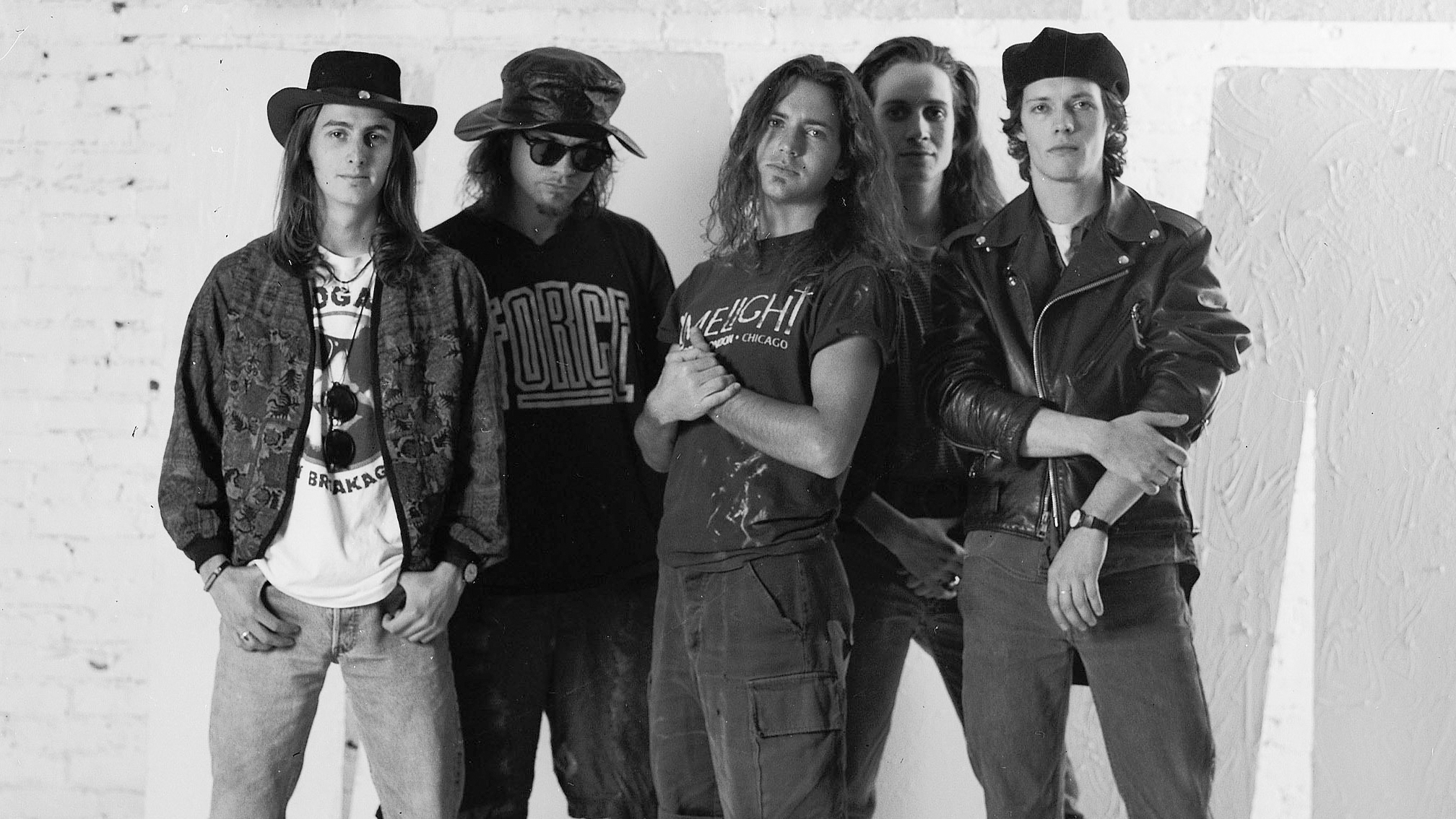 Future grunge-rock icons of Pearl Jam perform debut gig as Mookie