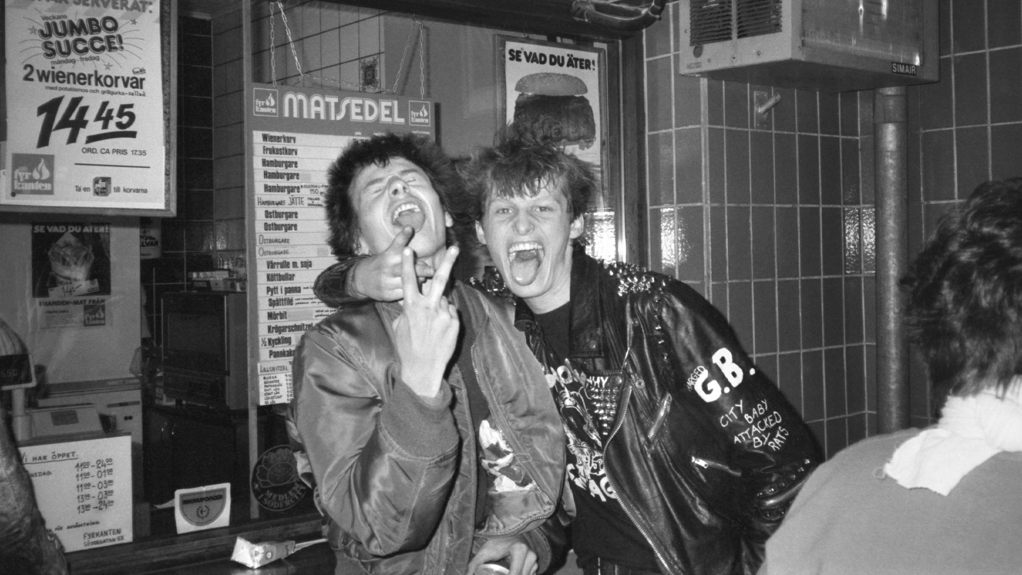 In pictures: The bands, fans and mayhem of the '80s… | Kerrang!