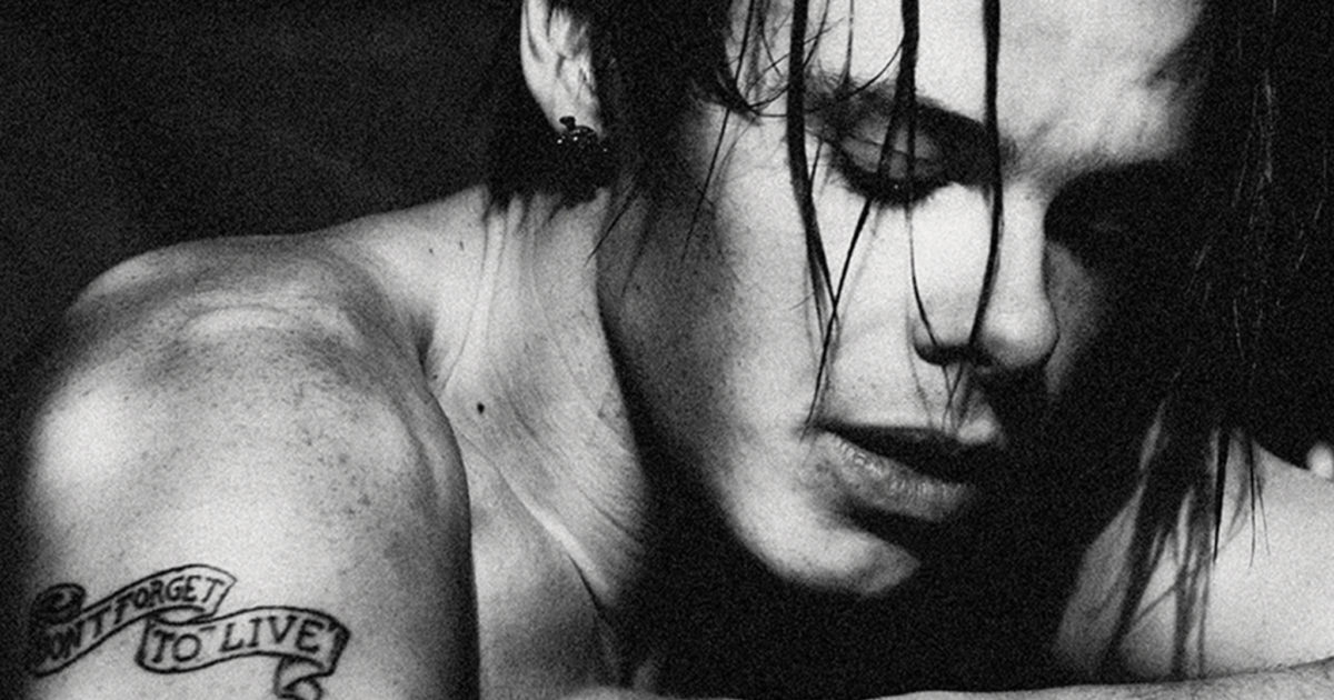 Album review: YUNGBLUD – Idols II