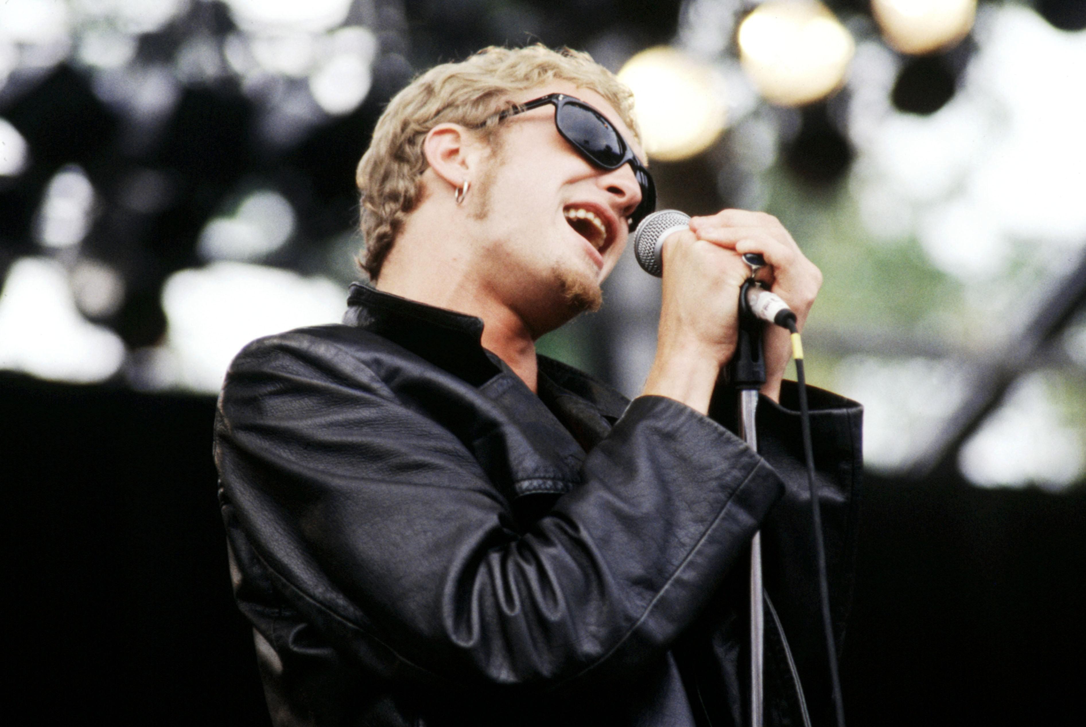Alice In Chains The Enigmatic Power And Inner Torment Of Layne Staley Kerrang