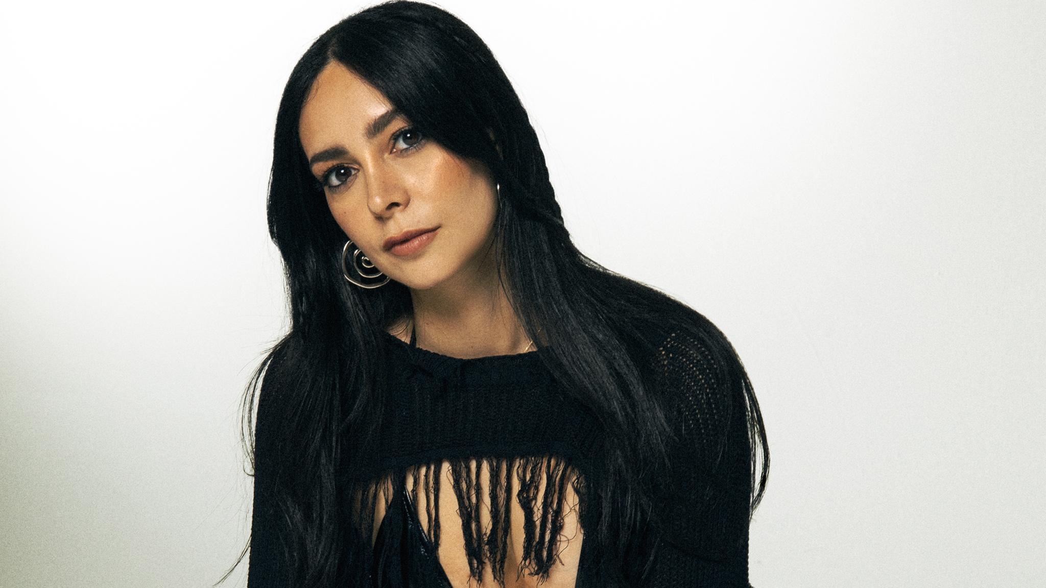 LØLØ on the Meaning of 'debbie downer' with Maggie Lindemann