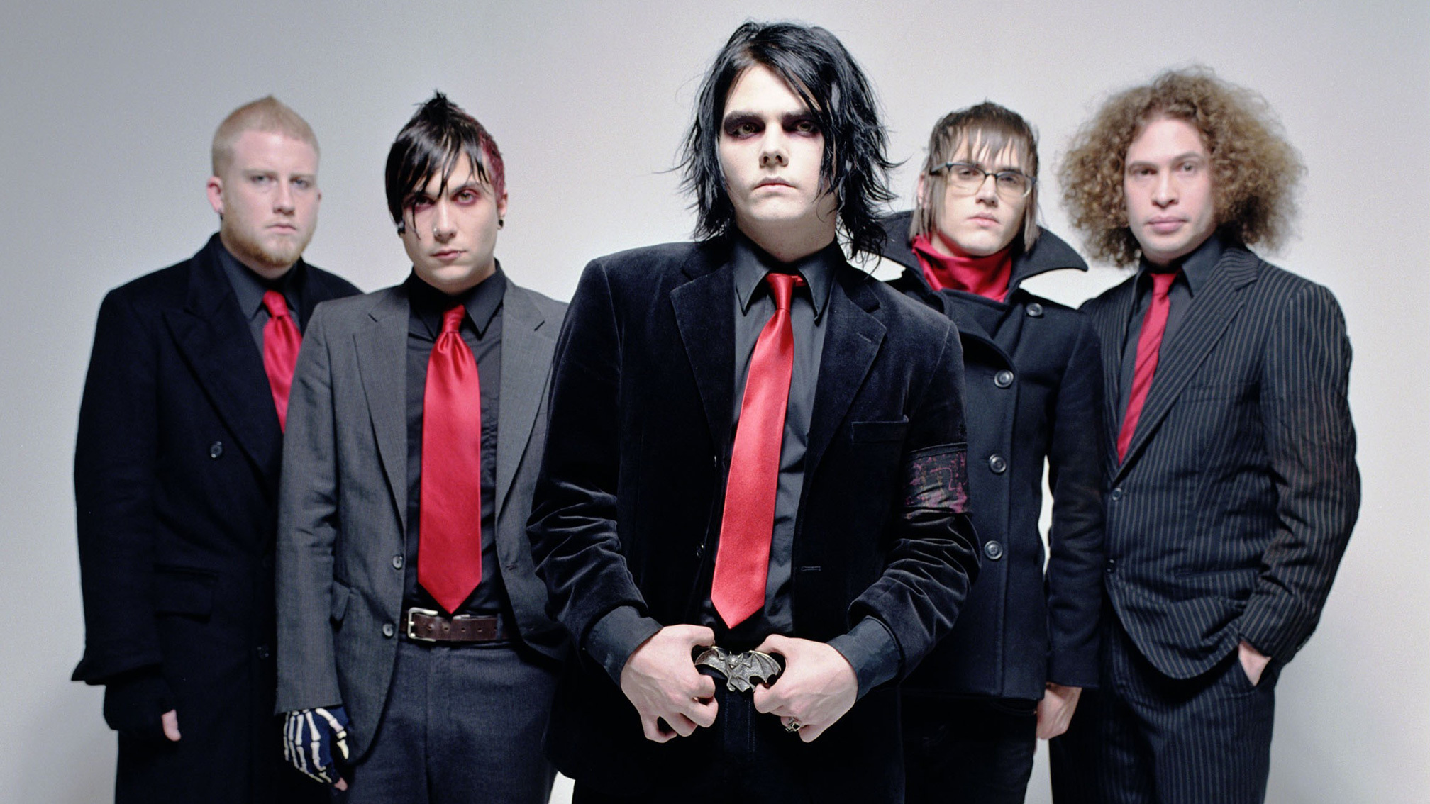 10 lesser known My Chemical Romance songs that everyone…