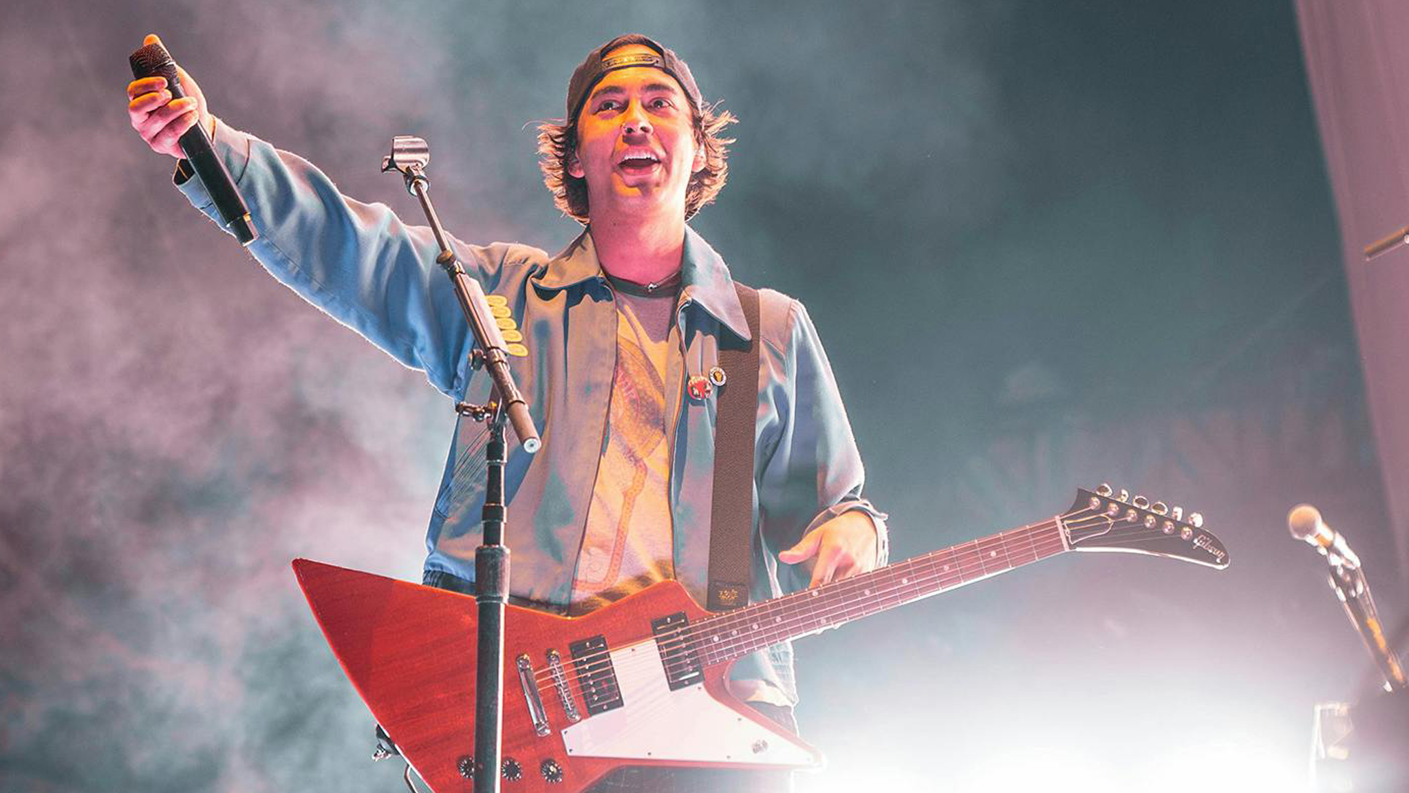 Young Pierce The Veil Pierce The Veil Hi Res Stock Photography And