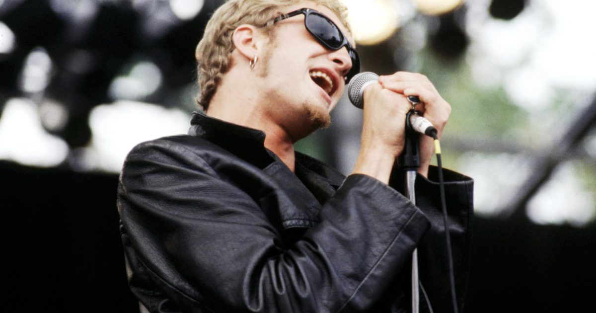 Don't follow Alice in chains Lyrics  Layne staley, Alice in chains, Staley