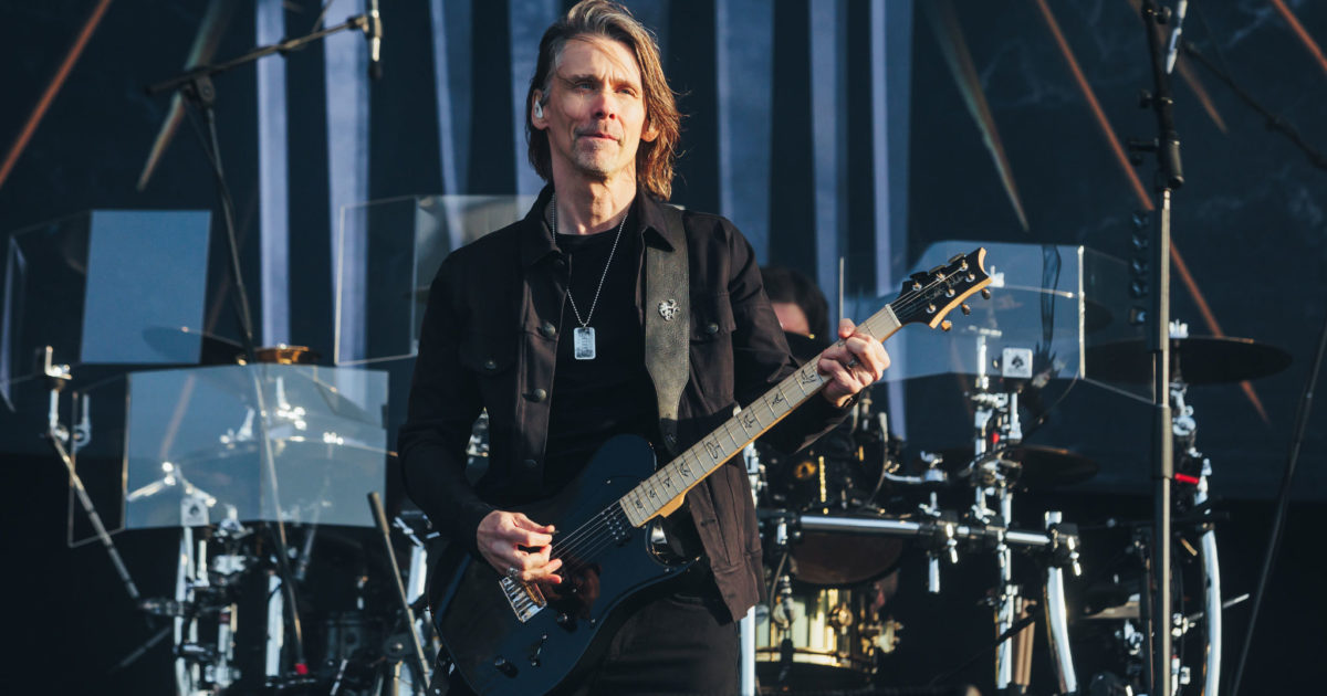 Listen to Alter Bridge’s new single, What Lies Within