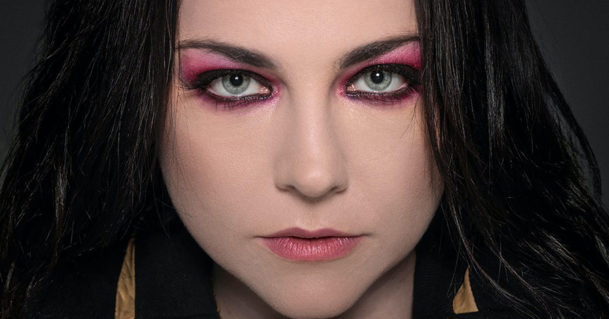 Should I re-create this make up look done by Amy Lee the main