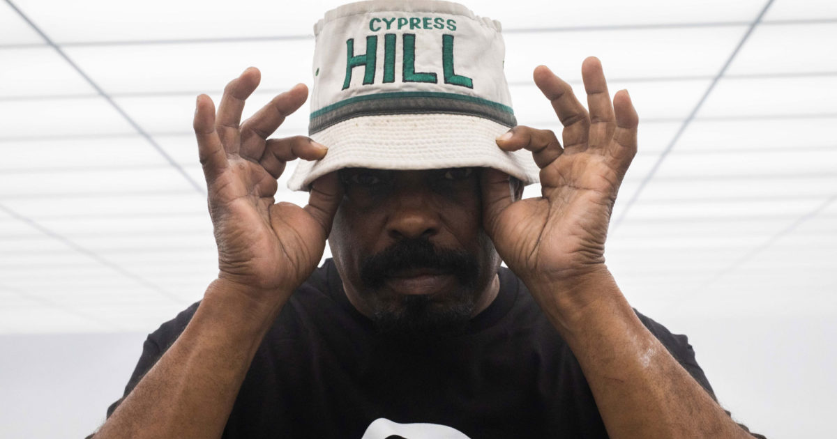 Bucket hat deals cypress hill