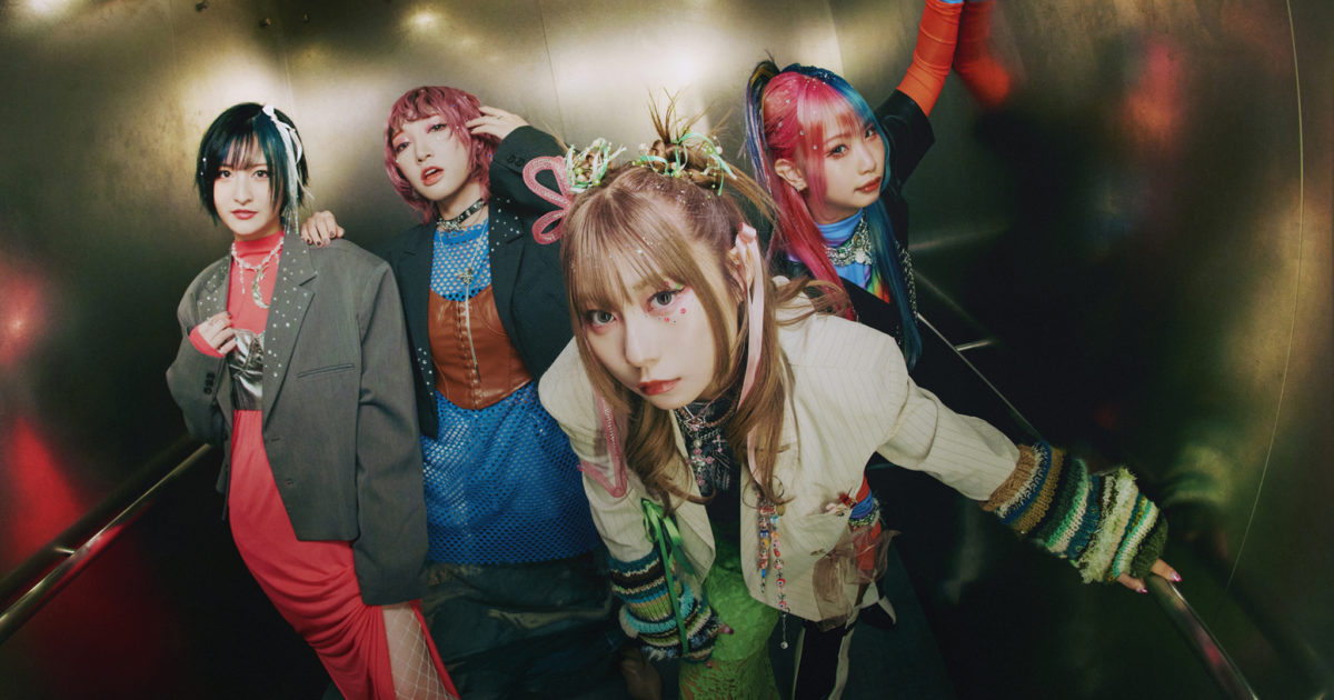 Hanabie. drop new single and video, Girl's Talk | Kerrang!