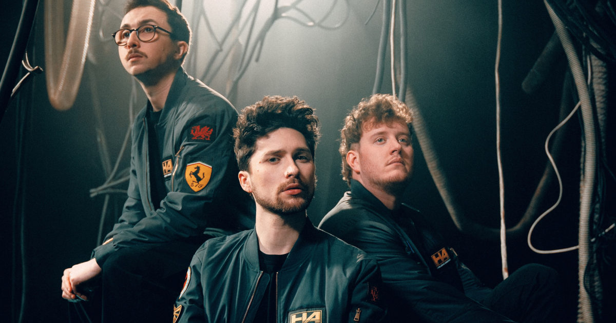 “There's a lot of bleakness in the world ﻿at the moment”: Lucas Woodland takes us inside Holding Absence's “hopeless” new album
