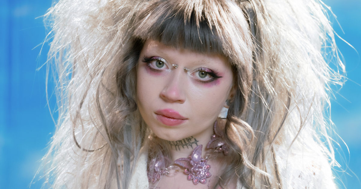 Jazmin Bean shares new single and video, You Know What… Kerrang!