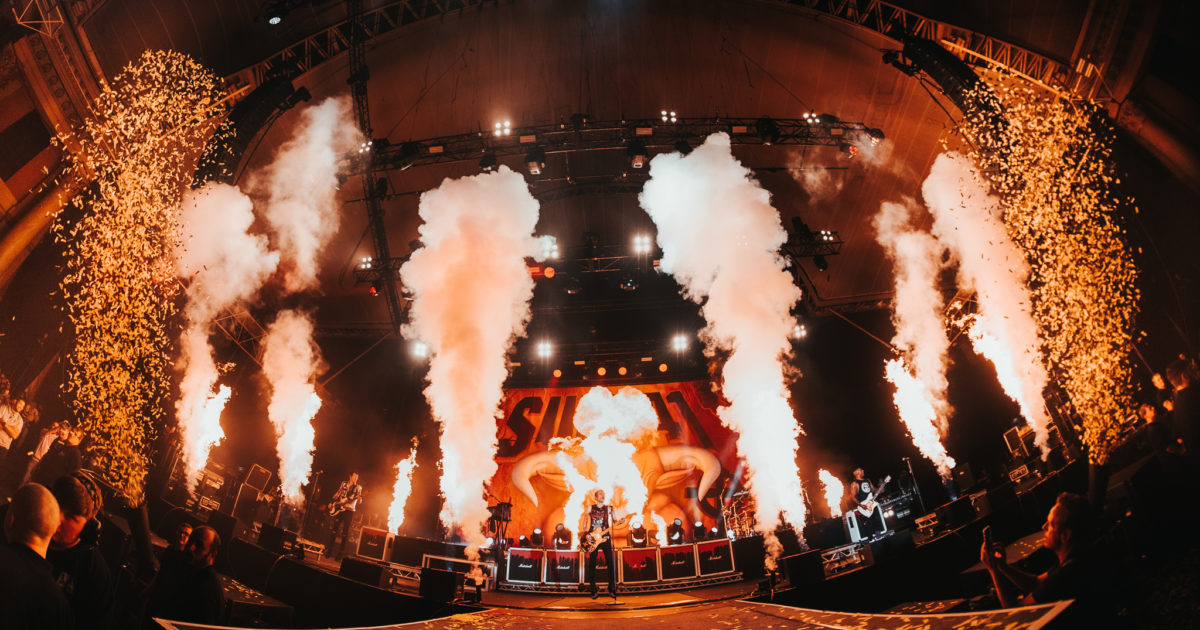 In pictures: Sum 41, Simple Plan and Cassyette’s massive London show In pictures: Sum 41, Simple Plan and Cassyette’s massive London show