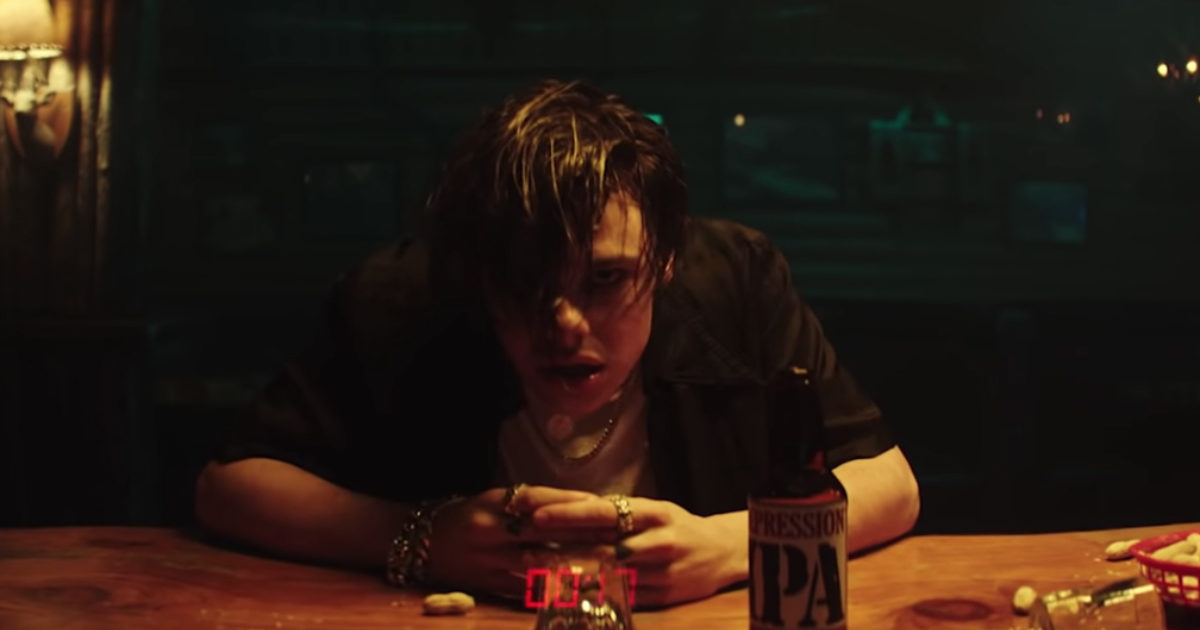 Watch YUNGBLUD, Halsey And Travis Barker's Video For 11… | Kerrang!