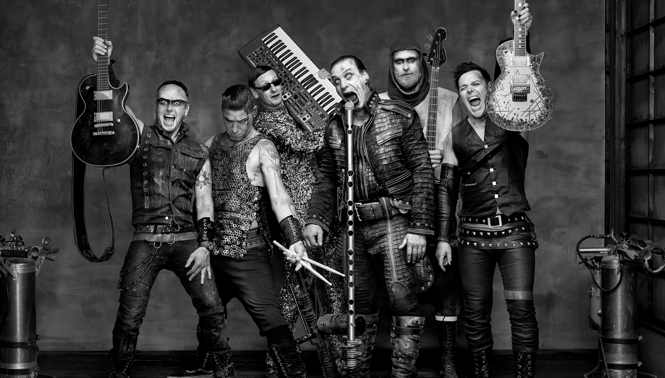RAMMSTEIN Drummer Recalls Being in a Band With Two German Secret Service  Spies